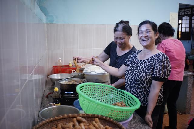 Có những bàn tay làm nên điều kỳ diệu