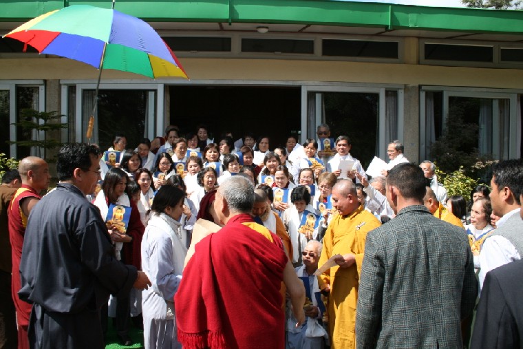 Bài pháp tuyệt vời của Đức Đạt Lai Lạt Ma dành cho Phật tử Việt Nam trên đỉnh Dharamsala
