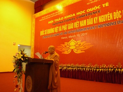HN: Khai mạc HTKH về quốc sư Khuông Việt