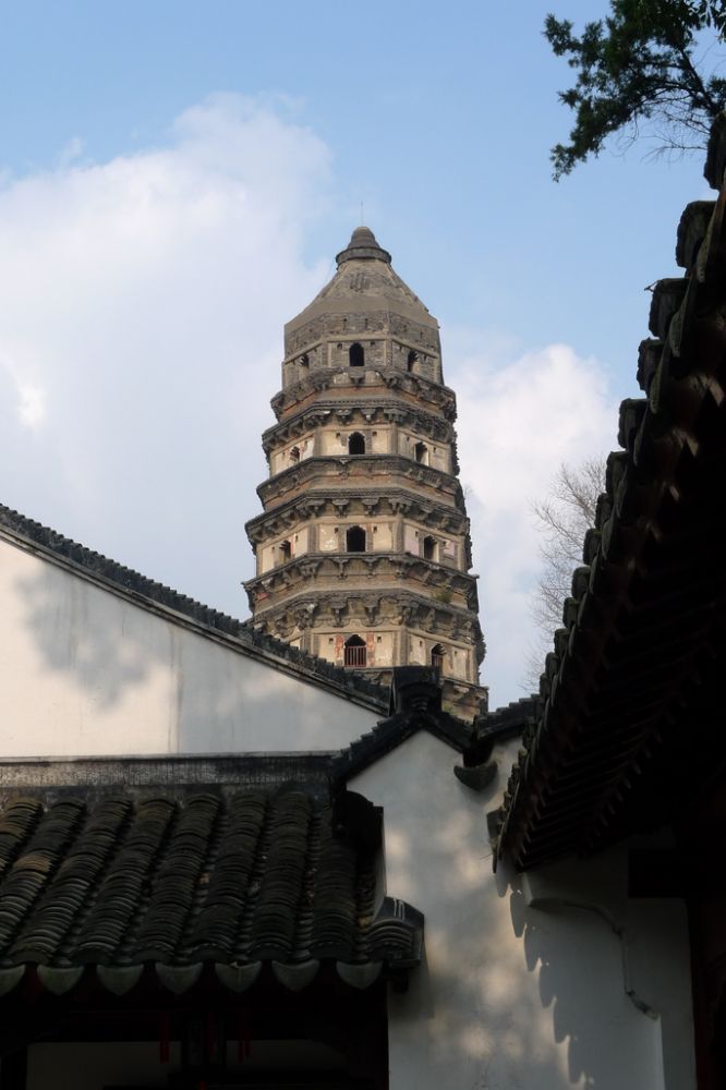 Tòa tháp Huqiu – Trung Quốc