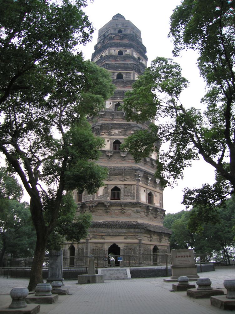 Tòa tháp Huqiu – Trung Quốc