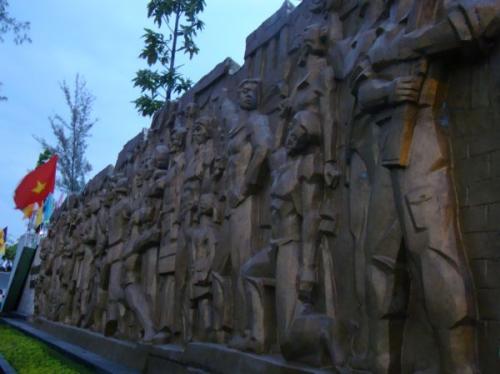 5000 ngọn nến ân tình