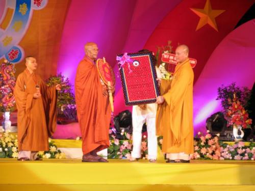 Chùm ảnh khai mạc Hội thảo Hoằng pháp toàn quốc năm 2011