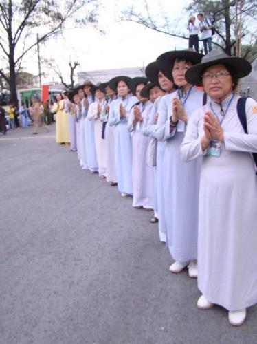 5000 ngọn nến ân tình