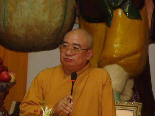 Những thảo luận sôi nổi tại Hội thảo Hoằng pháp 2011