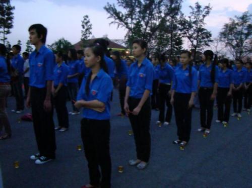 5000 ngọn nến ân tình