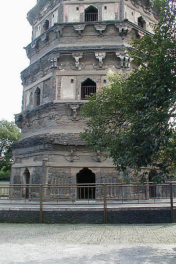 Tòa tháp Huqiu – Trung Quốc