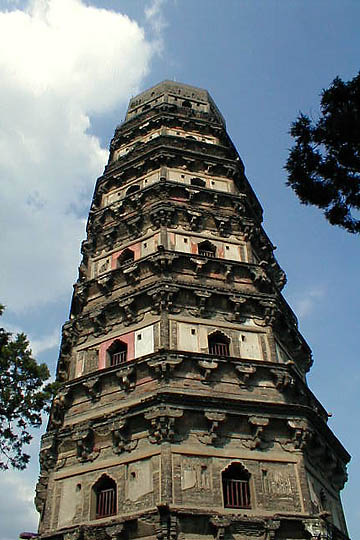 Tòa tháp Huqiu – Trung Quốc