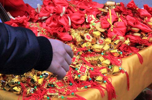 Nô nức đi lễ chùa đầu năm
