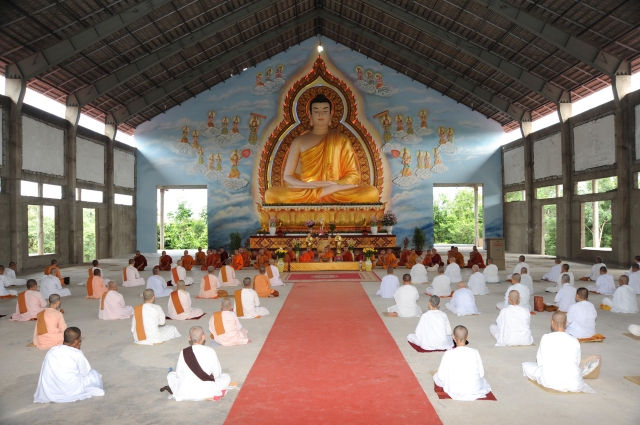 Phật giáo Nam Tông vào mùa an cư