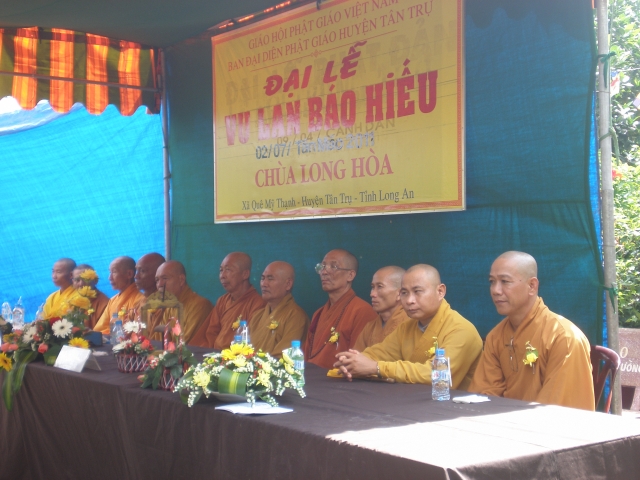 Đại lễ Vu Lan Báo Hiếu 2011 chùa Long Hòa - Tân Trụ