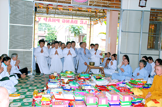 Tịnh xá Ngọc Chánh: Lễ dâng Y Bát mùa Vu Lan