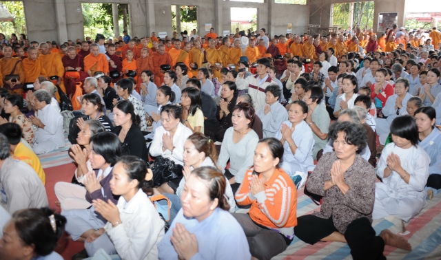 Công bố kỷ lục: Tượng đức Phật Thích Ca trong chánh điện lớn nhất Việt Nam