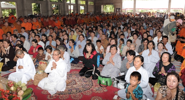 Công bố kỷ lục: Tượng đức Phật Thích Ca trong chánh điện lớn nhất Việt Nam