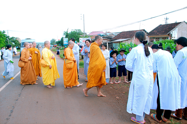 Tịnh xá Ngọc Chánh: Lễ dâng Y Bát mùa Vu Lan