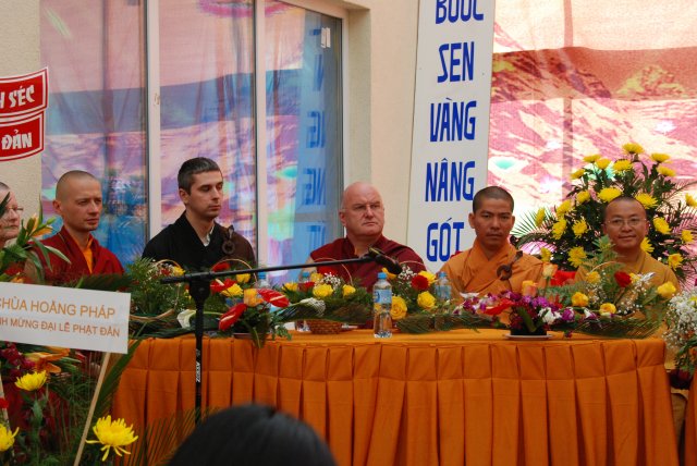 Lễ Phật đản tại BaLan