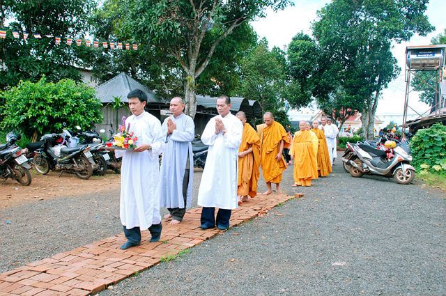 Tịnh xá Ngọc Chánh: Lễ dâng Y Bát mùa Vu Lan