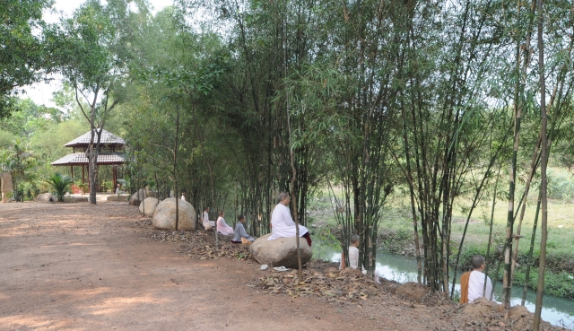 Phật giáo Nam Tông vào mùa an cư