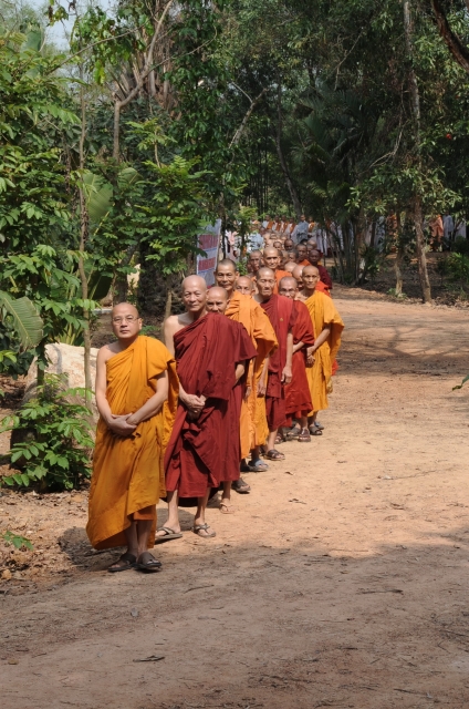 Phật giáo Nam Tông vào mùa an cư