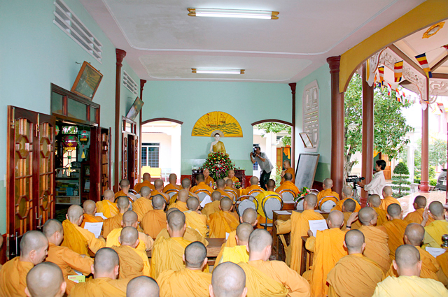 Tịnh Nghiệp Đạo Tràng An Cư Kiết Hạ Tịnh Xá Ngọc Trung Thị Xã An Khê cung nghinh Hòa Thượng Giác Toàn quang lâm Trường Hạ