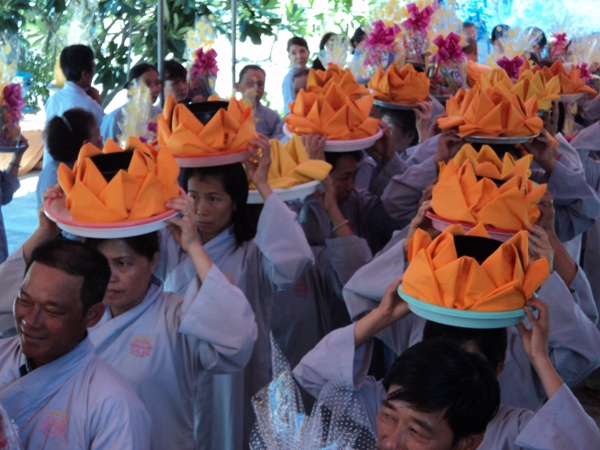 Khánh Hòa: Tịnh xá Ngọc Cát long trọng tổ chức lễ dâng Y Ca Sa