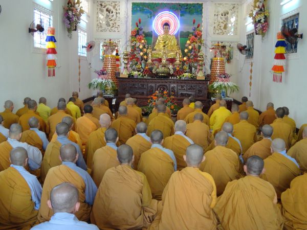 Hóc Môn: Đại lễ Vu lan cúng dường bá phạn bá tăng