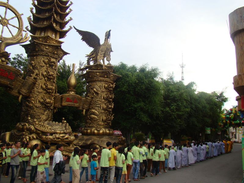 Chùm ảnh: buổi sáng tại Hội trại Tuổi trẻ &amp; Cuộc sống lần IV