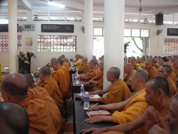 TP.HCM: Trường hạ Tịnh xá Trung Tâm khai giảng khóa bồi dưỡng trụ trì