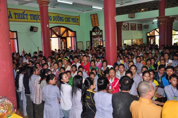 Tạm biệt khóa tu mùa hè Bình Định