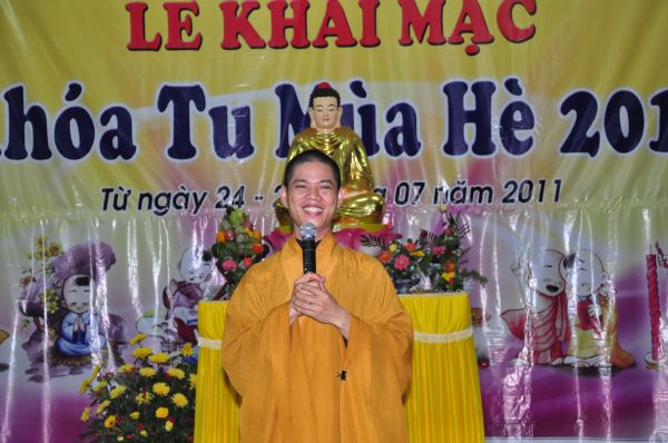 Tưng Bừng Đêm Cống Hiến Văn Nghệ Và Duyên Dáng Áo Lam Tại Khóa Tu Mùa Hè – Bình Định