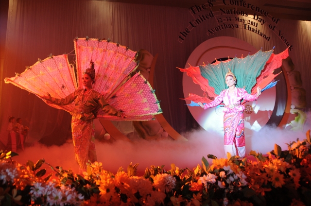 Chùm ảnh: Biểu diễn nghệ thuật chào mừng Đại lễ Vesak tại Thái Lan