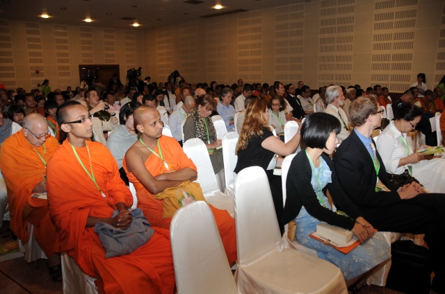 Chùm ảnh: Các hoạt động của Đại lễ Vesak tại Thái Lan ngày 13-05-2011