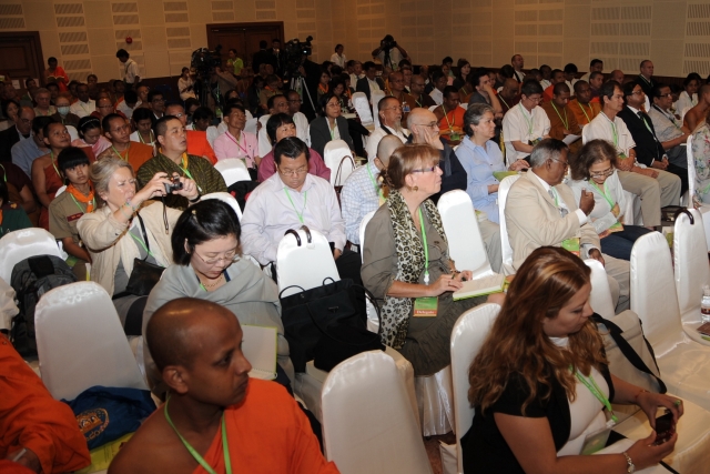 Chùm ảnh: Các hoạt động của Đại lễ Vesak tại Thái Lan ngày 13-05-2011