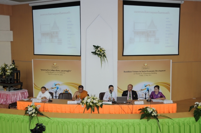 Chùm ảnh: Các hoạt động của Đại lễ Vesak tại Thái Lan ngày 13-05-2011