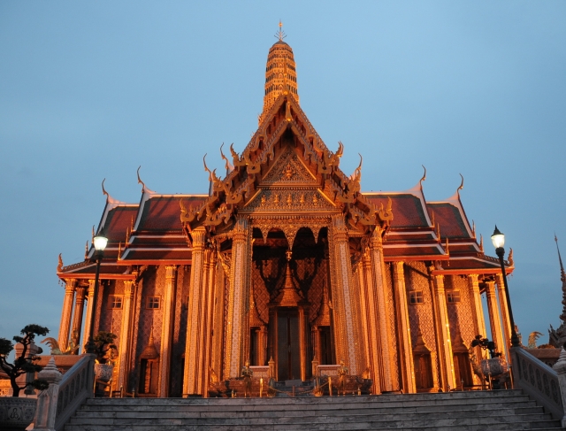 Chùm ảnh: Các hoạt động của Đại lễ Vesak tại Thái Lan ngày 13-05-2011