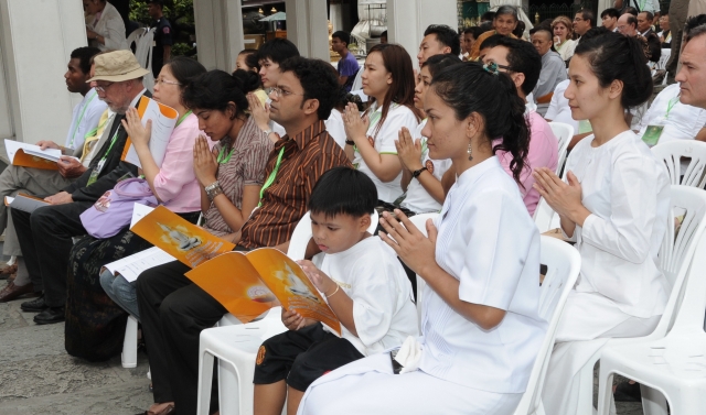 Chùm ảnh: Các hoạt động của Đại lễ Vesak tại Thái Lan ngày 13-05-2011
