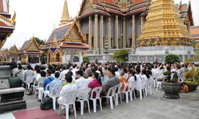 Chùm ảnh: Các hoạt động của Đại lễ Vesak tại Thái Lan ngày 13-05-2011
