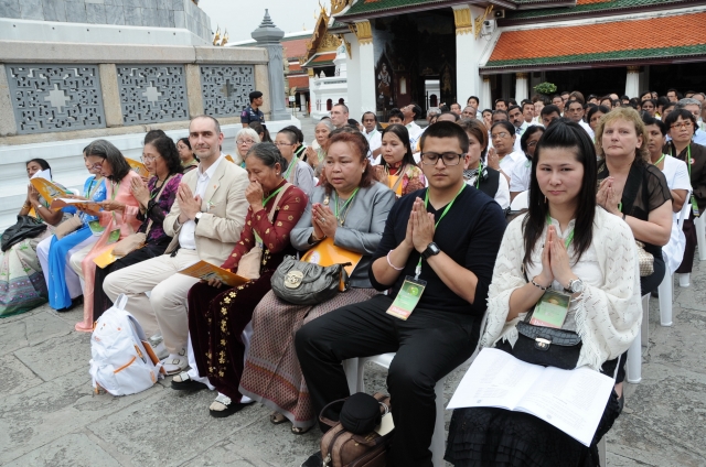 Chùm ảnh: Các hoạt động của Đại lễ Vesak tại Thái Lan ngày 13-05-2011