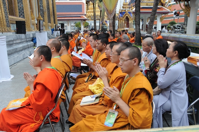 Chùm ảnh: Các hoạt động của Đại lễ Vesak tại Thái Lan ngày 13-05-2011