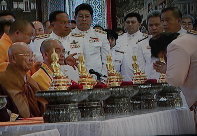 Chùm ảnh: Các hoạt động của Đại lễ Vesak tại Thái Lan ngày 13-05-2011