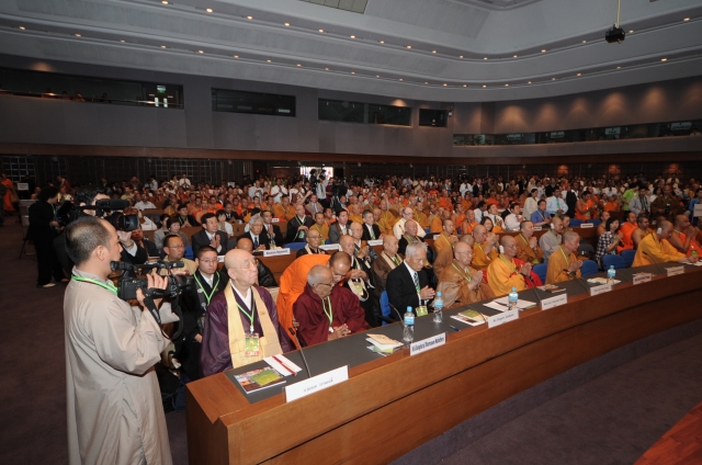 Chùm ảnh: Ngày làm việc cuối cùng của Đại lễ Vesak tại Thái Lan