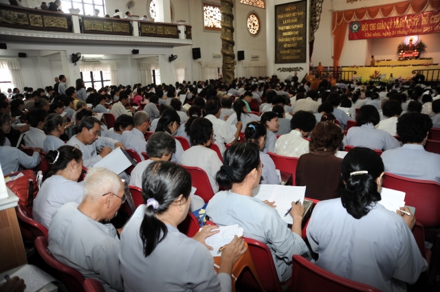 Chùm ảnh: Hội thi giáo lý Phật tử cấp Thành phố tại chùa Phổ Quang