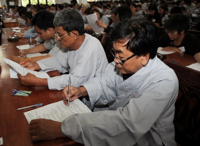 Chùm ảnh: Hội thi giáo lý Phật tử cấp Thành phố tại chùa Phổ Quang