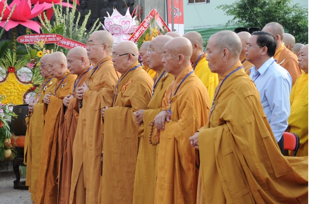 Chùm ảnh: TP. HCM tổ chức lễ tưởng niệm Bồ tát Thích Quảng Đức vị pháp thiêu thân nhân mùa Phật đản 2555