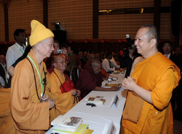 Chùm ảnh: Khai mạc đại lễ Phật đản Liên Hiệp Quốc lần thứ 8 tại Thái Lan