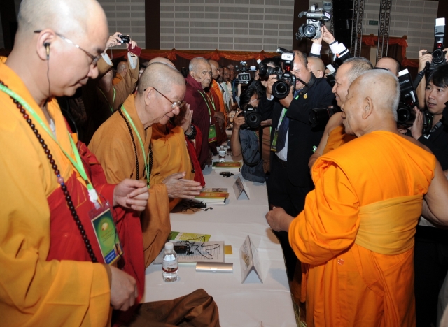 Chùm ảnh: Khai mạc đại lễ Phật đản Liên Hiệp Quốc lần thứ 8 tại Thái Lan