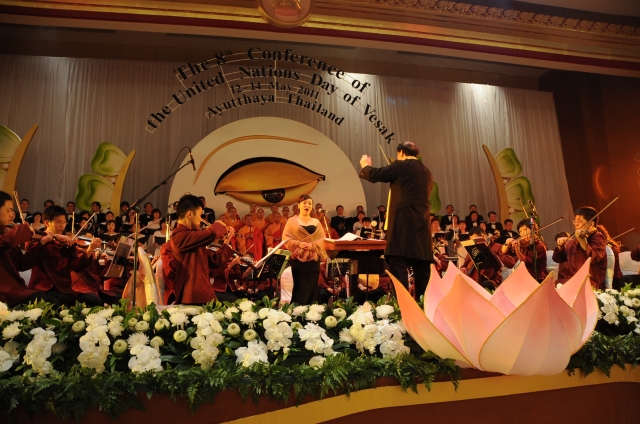 Chùm ảnh: Biểu diễn nghệ thuật chào mừng Đại lễ Vesak tại Thái Lan
