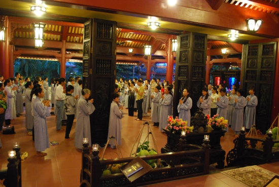 TPHCM: Chùa Viên Giác tổ chức khai kinh Địa Tạng