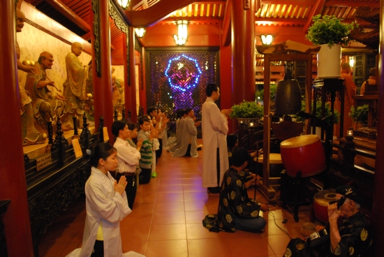 TPHCM: Chùa Viên Giác tổ chức khai kinh Địa Tạng