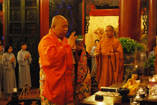 TPHCM: Chùa Viên Giác tổ chức khai kinh Địa Tạng